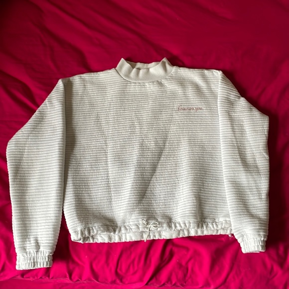 White sweater, size 14-15 in girls - Picture 1 of 5
